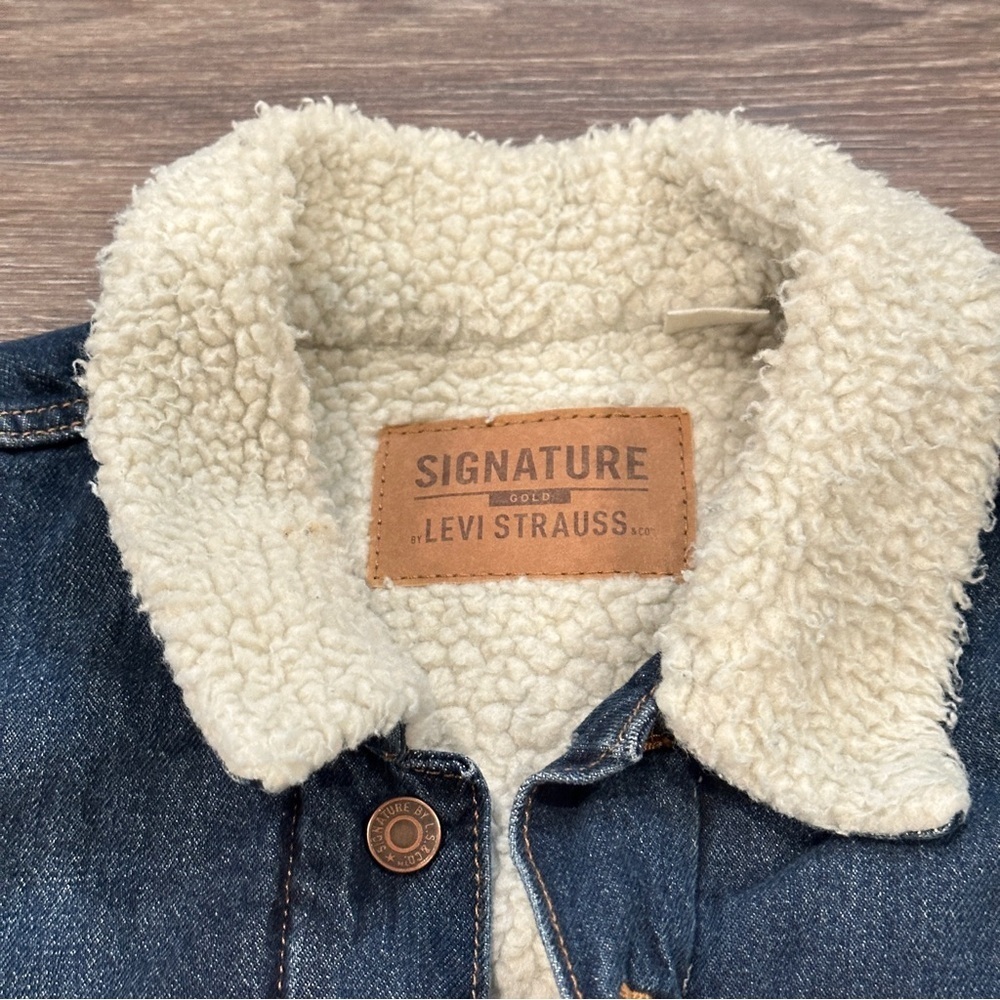 NWT Levi’s Men’s Sherpa Trucker Jacket in Television Blue sz S - Picture 7 of 10
